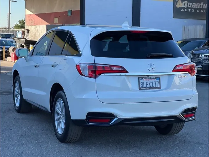 WHITE, 2018 ACURA RDX Image 3