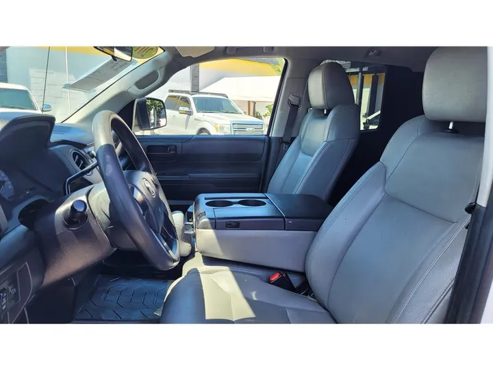 WHITE, 2016 TOYOTA TUNDRA DOUBLE CAB Image 12