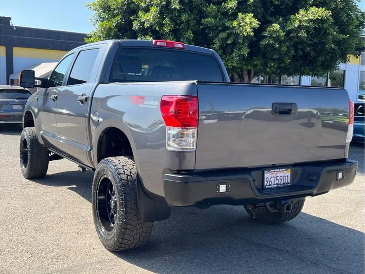 GRAY, 2012 TOYOTA TUNDRA CREWMAX Image 3