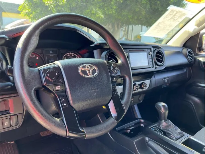 GRAY, 2019 TOYOTA TACOMA ACCESS CAB Image 14