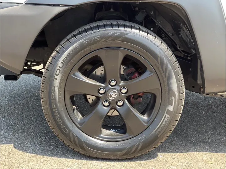 WHITE, 2015 TOYOTA TACOMA DOUBLE CAB Image 9