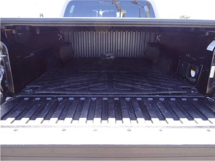 BEIGE, 2019 TOYOTA TACOMA DOUBLE CAB Image 9