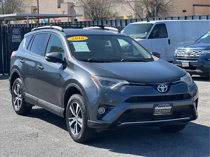 GRAY, 2016 TOYOTA RAV4 Image 7