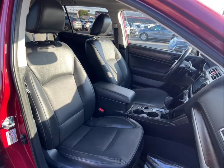 RED, 2015 SUBARU OUTBACK Image 12