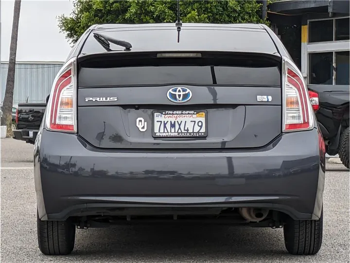 GRAY, 2015 TOYOTA PRIUS Image 4