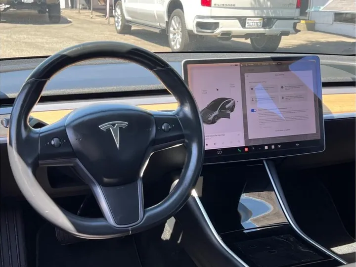 GRAY, 2018 TESLA MODEL 3 Image 14