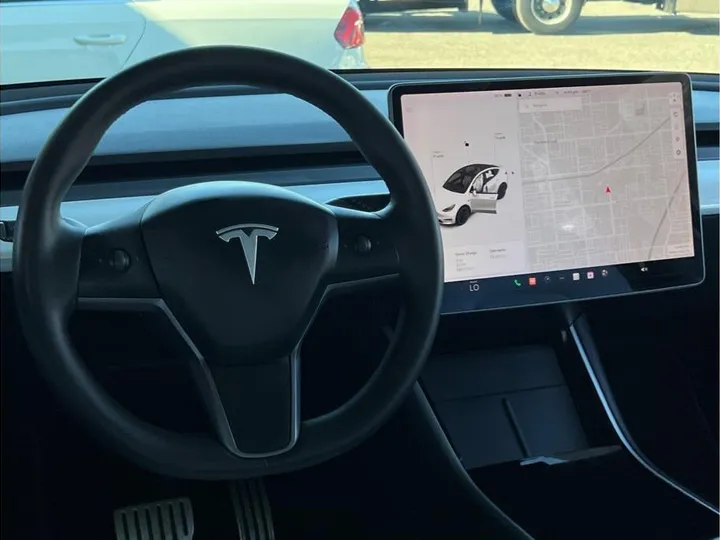 WHITE, 2020 TESLA MODEL Y Image 15