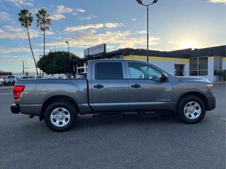 GRAY, 2021 NISSAN TITAN CREW CAB Image 6