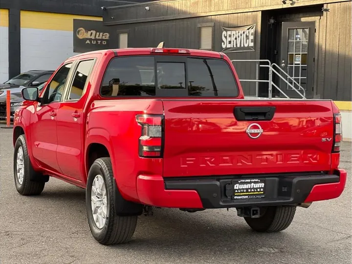 RED, 2022 NISSAN FRONTIER CREW CAB Image 3