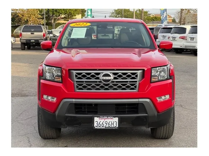 RED, 2022 NISSAN FRONTIER CREW CAB Image 8