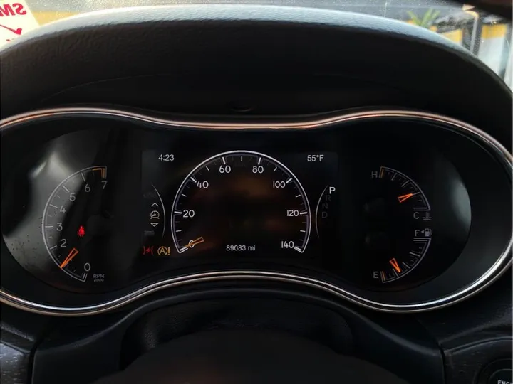 WHITE, 2017 JEEP GRAND CHEROKEE Image 16