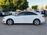 WHITE, 2014 CHEVROLET CRUZE Thumnail Image 2