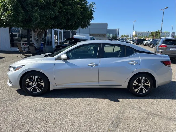 SILVER, 2022 NISSAN SENTRA Image 2