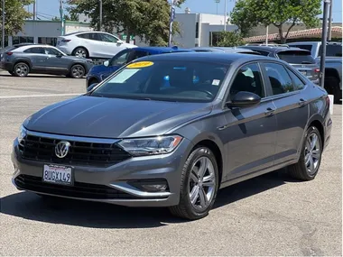 GRAY, 2019 VOLKSWAGEN JETTA Image 