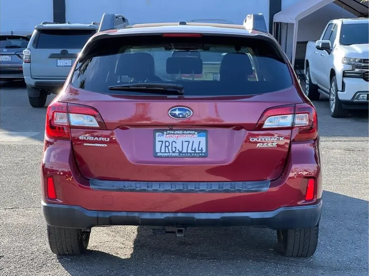 RED, 2015 SUBARU OUTBACK Image 4