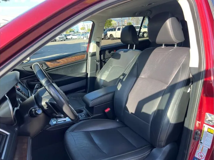 RED, 2015 SUBARU OUTBACK Image 11