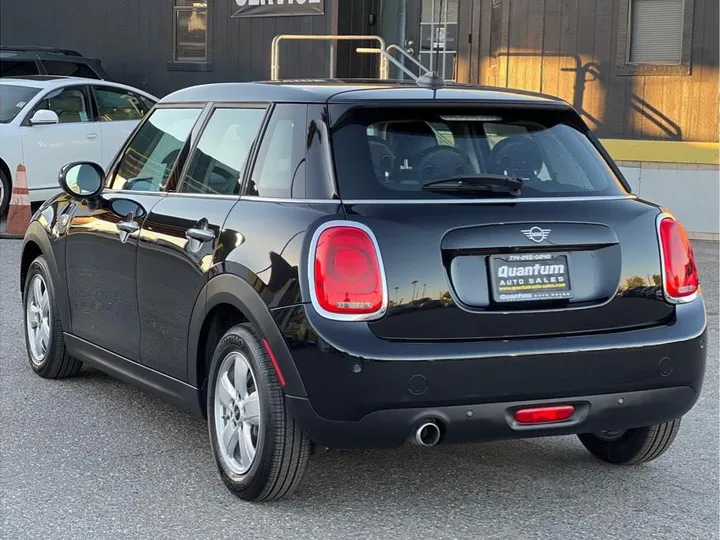 BLACK, 2021 MINI HARDTOP 4 DOOR Image 3