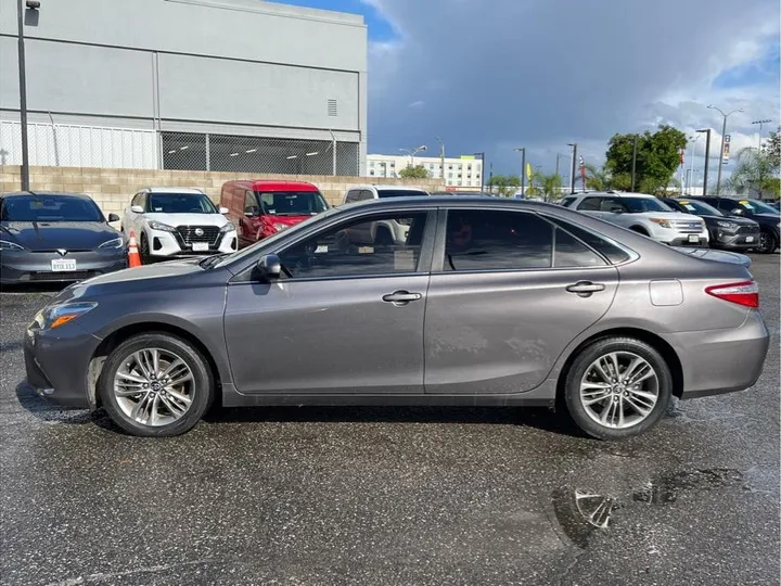 GRAY, 2017 TOYOTA CAMRY Image 2