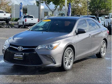 GRAY, 2017 TOYOTA CAMRY Image 