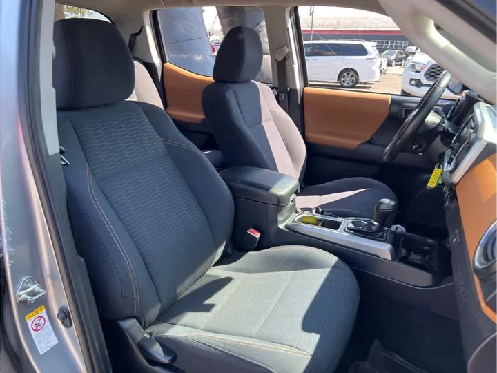 SILVER, 2017 TOYOTA TACOMA DOUBLE CAB Image 12