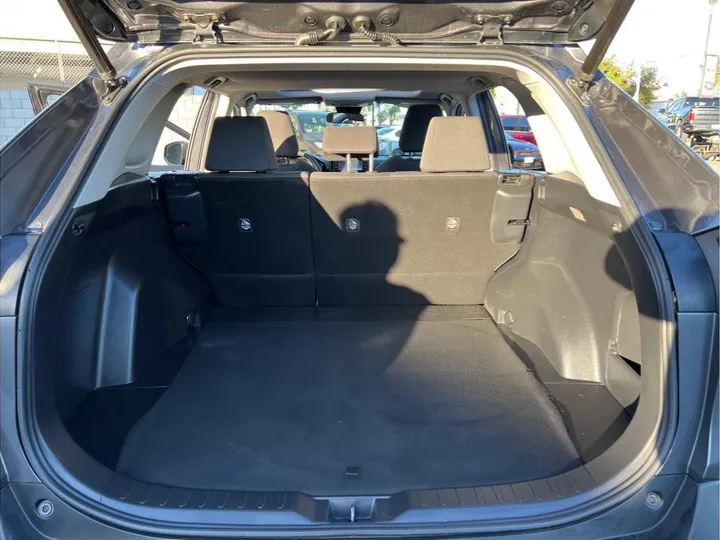 GRAY, 2019 TOYOTA RAV4 Image 12