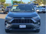 GRAY, 2019 TOYOTA RAV4 Thumnail Image 8