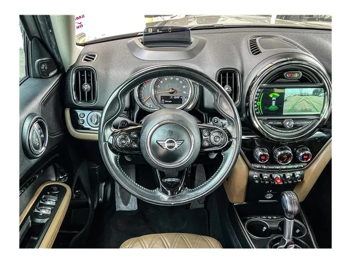 SILVER, 2019 MINI COUNTRYMAN Image 18