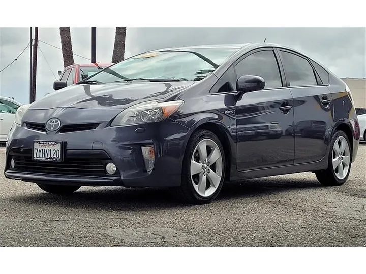 GRAY, 2013 TOYOTA PRIUS Image 1