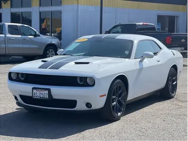 WHITE, 2020 DODGE CHALLENGER Image 