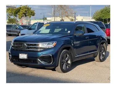 BLUE, 2020 VOLKSWAGEN ATLAS CROSS SPORT Image 32