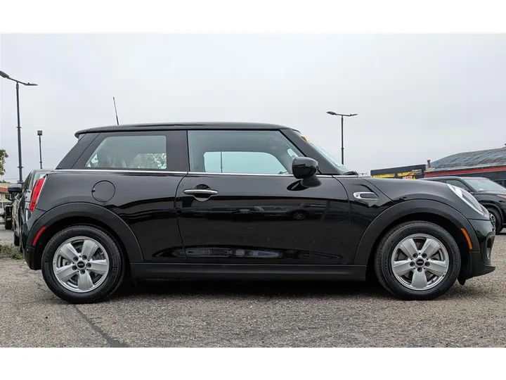 BLACK, 2020 MINI HARDTOP 2 DOOR Image 6