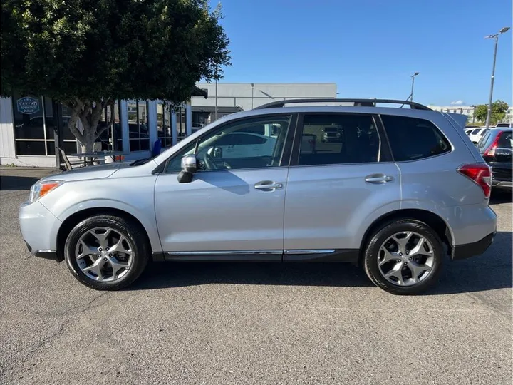 SILVER, 2015 SUBARU FORESTER Image 2