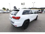 WHITE, 2021 JEEP GRAND CHEROKEE Thumnail Image 5