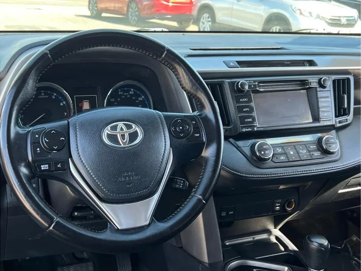 GRAY, 2016 TOYOTA RAV4 Image 16