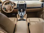 WHITE, 2011 PORSCHE CAYENNE Thumnail Image 17