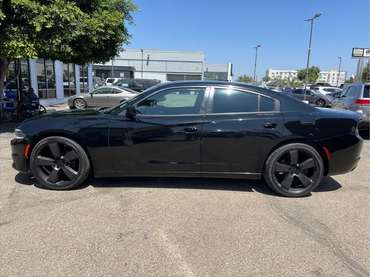 BLACK, 2015 DODGE CHARGER Image 2