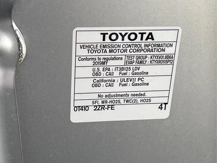 SILVER, 2019 TOYOTA COROLLA Image 20