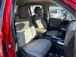 RED, 2022 NISSAN FRONTIER CREW CAB Thumnail Image 11