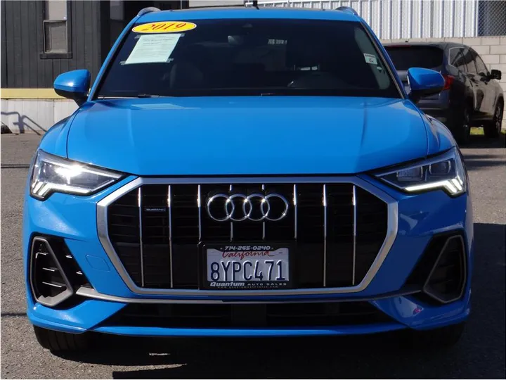 BLUE, 2019 AUDI Q3 Image 8