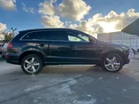 Black, 2014 AUDI Q7 Thumnail Image 4