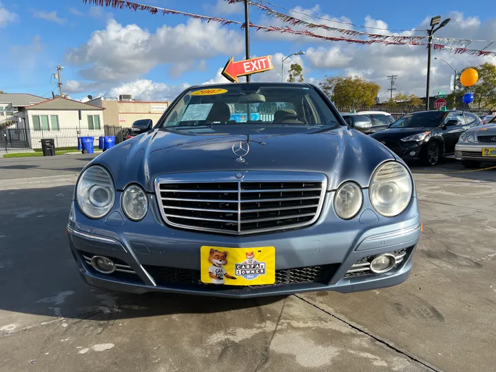 Blue, 2007 Mercedes-Benz E-Class Image 2