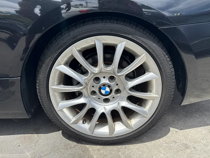 BLACK, 2012 BMW 3 SERIES Image 17