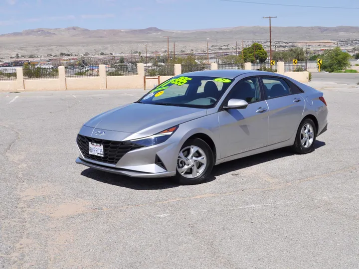 SILVER, 2021 HYUNDAI ELANTRA Image 3