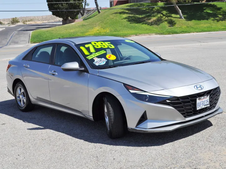 SILVER, 2021 HYUNDAI ELANTRA Image 9