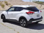 WHITE, 2020 NISSAN KICKS Thumnail Image 5