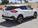 WHITE, 2020 NISSAN KICKS Thumnail Image 7