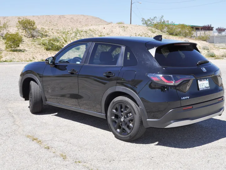 BLACK, 2023 HONDA HR-V Image 5