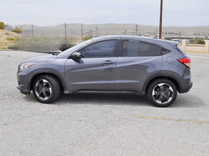 2018 HONDA HR-V Image 4