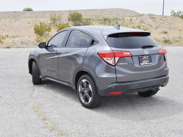 2018 HONDA HR-V Image 5