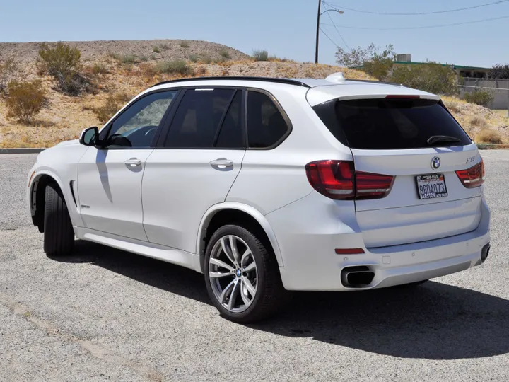 WHITE, 2015 BMW X5 Image 5